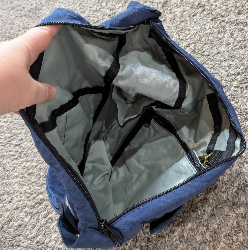 Ameribag Healthy Back Bag Blue Nylon Crossbody Sling Bag - Picture 6 of 9